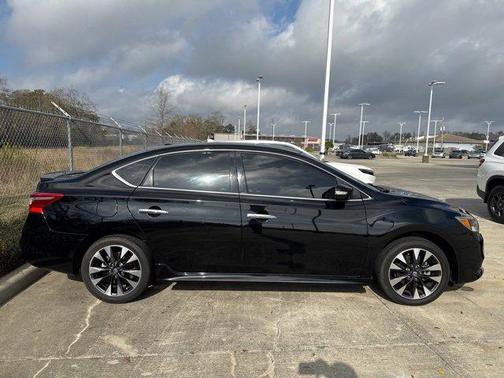 2019 Nissan Sentra SR