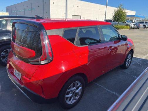 2024 Kia Soul LX