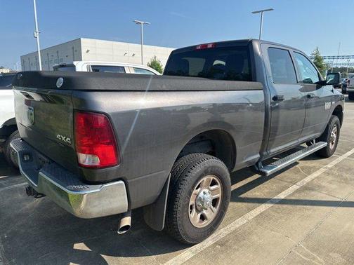 2017 RAM 2500 Tradesman Crew Cab 4x4 6'4' Box