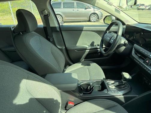 Interstellar Gray 2025 Kia K4 LXS