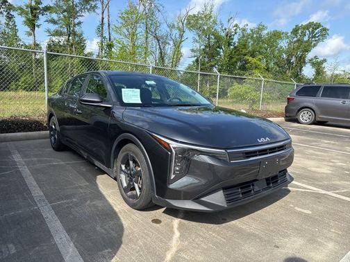 Interstellar Gray 2025 Kia K4 LXS