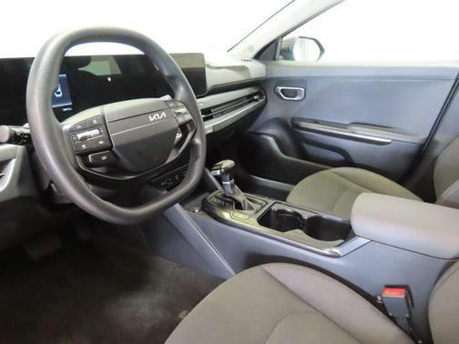 Interstellar Gray 2025 Kia K4 LXS