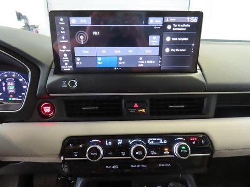 Platinum White Pearl 2026 Honda Pilot Elite