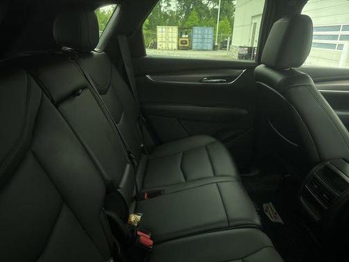 Satin Steel Metallic 2021 Cadillac XT5 Luxury