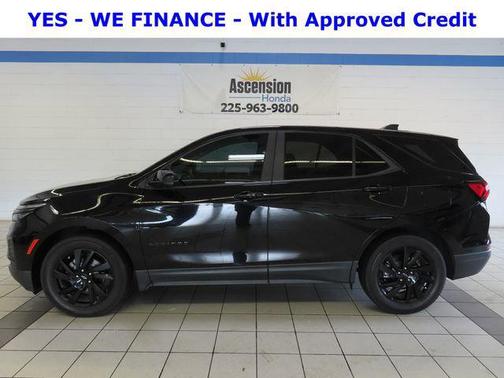 Mosaic Black Metallic 2024 Chevrolet Equinox LS