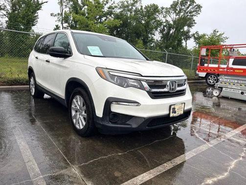 White Diamond Pearl 2019 Honda Pilot LX
