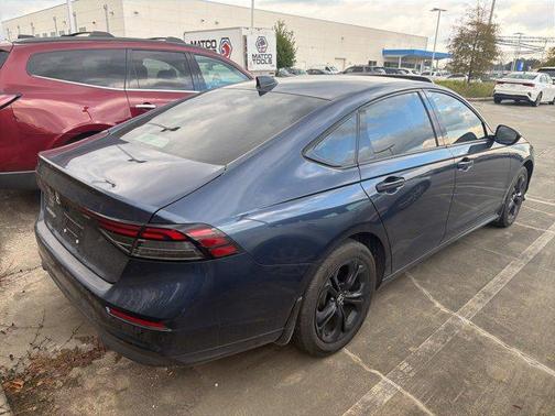 2025 Honda Accord Sport SE 1.5T