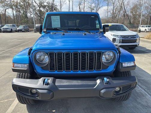 2025 Jeep Gladiator Nighthawk