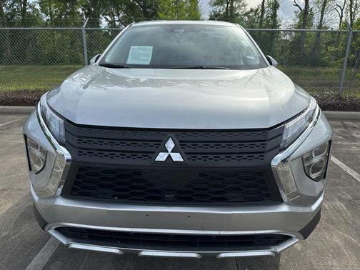Alloy Silver Metallic 2025 Mitsubishi Eclipse Cross SE