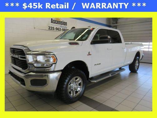 2020 RAM 3500 Big Horn Crew Cab 4x4 8' Box