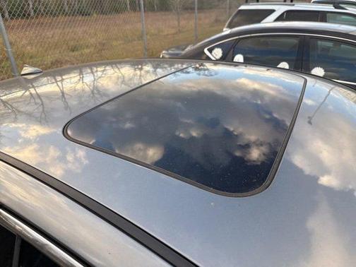 2014 INFINITI Q50 Premium