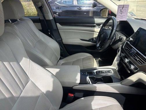 2018 Honda Accord Touring 2.0T