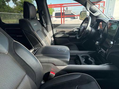 Granite Crystal Metallic Clearcoat 2023 RAM 1500 Laramie