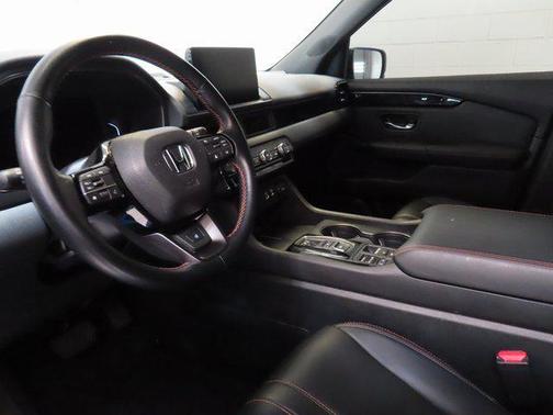 2024 Honda Pilot TrailSport