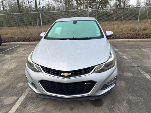 Silver Ice Metallic 2017 Chevrolet Cruze LT