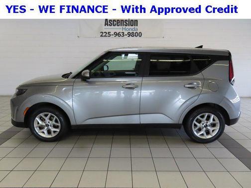 2024 Kia Soul LX