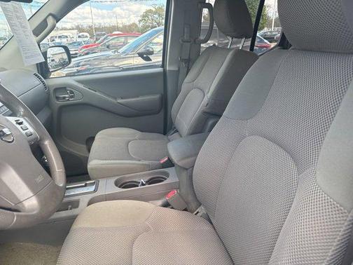 2014 Nissan Frontier SV