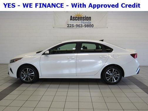 2024 Kia Forte LXS