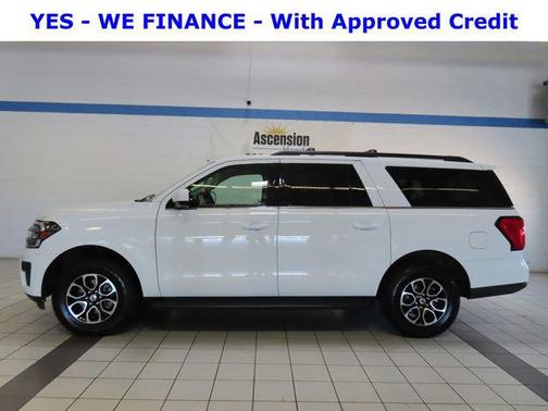 White 2024 Ford Expedition Max XLT