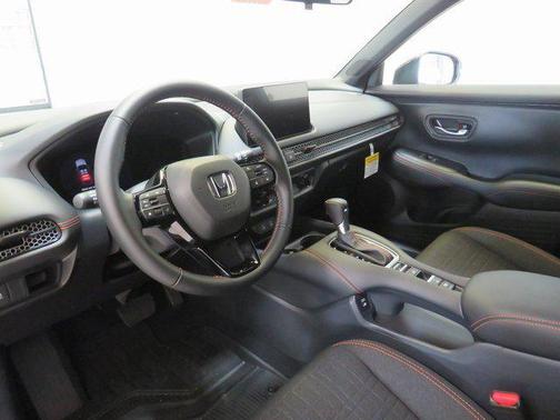 2026 Honda HR-V 2WD Sport