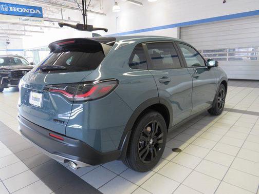 2026 Honda HR-V 2WD Sport