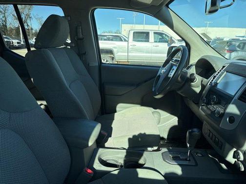 2020 Nissan Frontier SV