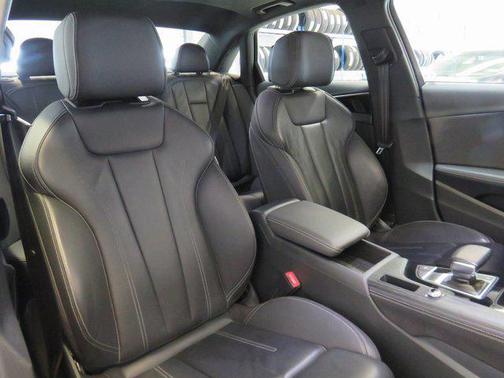 2023 Audi A4 45 S line Premium Plus