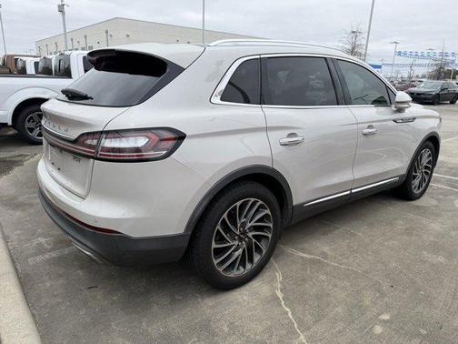 2020 Lincoln Nautilus Reserve