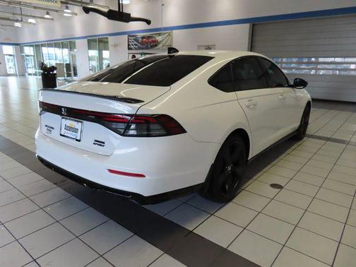 Platinum White Pearl 2026 Honda Accord Hybrid Sport-L
