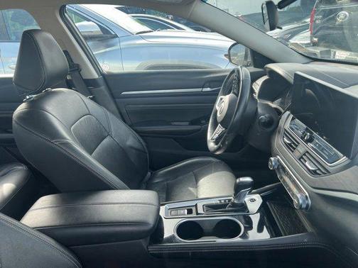 2023 Nissan Altima 2.5 SL