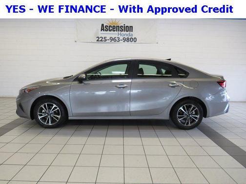 2024 Kia Forte LXS