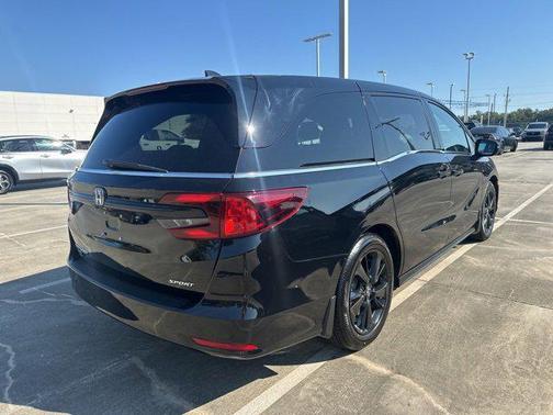 2024 Honda Odyssey Sport