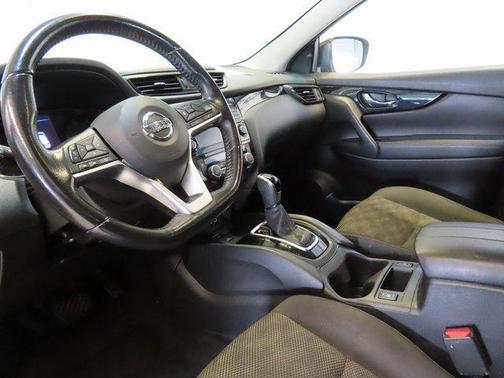 2019 Nissan Rogue Sport SV