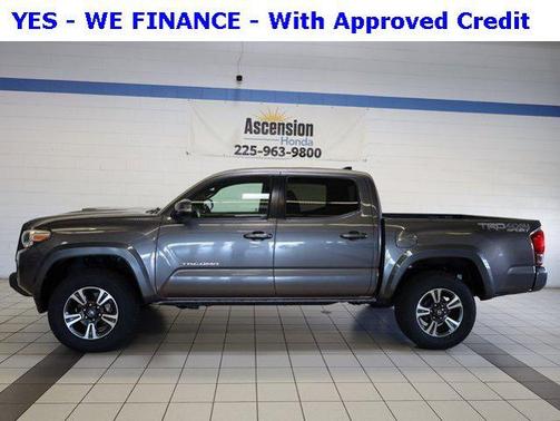 2017 Toyota Tacoma TRD Sport