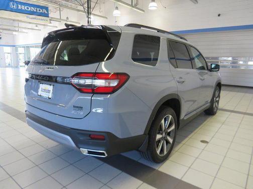 2025 Honda Pilot Elite