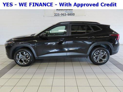 2024 Chevrolet Trax LT