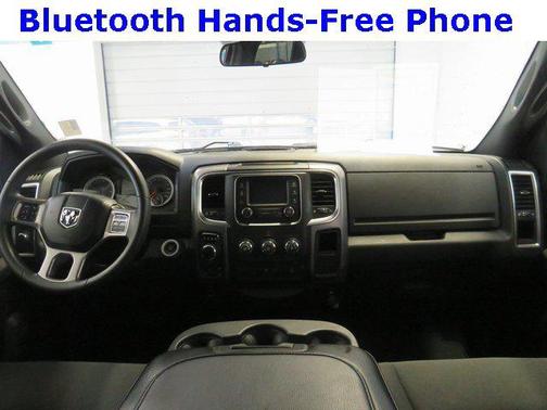 2022 RAM 1500 Classic Warlock Quad Cab 4x4 6'4' Box