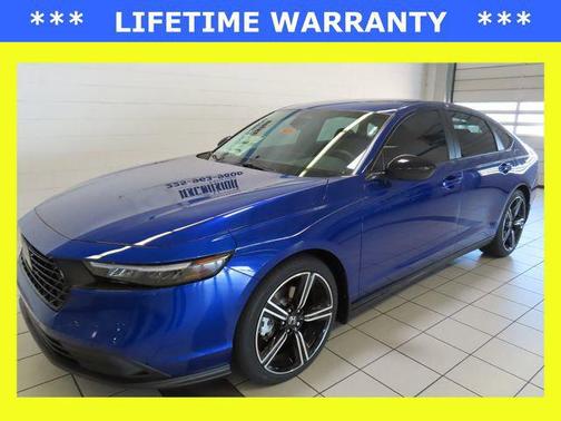 Still Night Pearl 2026 Honda Accord Hybrid Sport