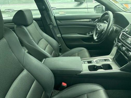 Lunar Silver Metallic 2020 Honda Accord Sport 2.0T