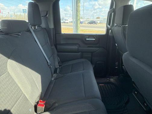 2023 Chevrolet Silverado 2500 Custom