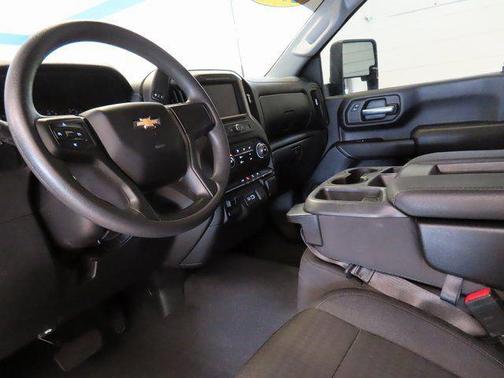 2023 Chevrolet Silverado 2500 Custom