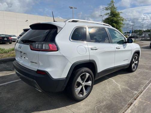 Bright White Clearcoat 2019 Jeep Cherokee Limited
