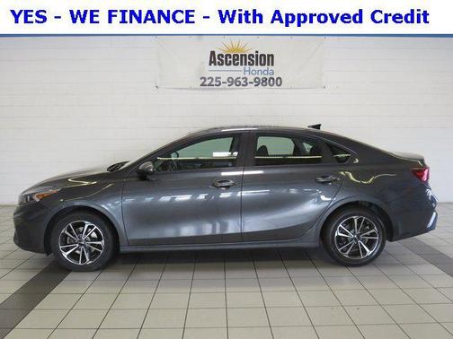 2023 Kia Forte LXS