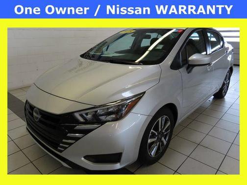 Brilliant Silver Metallic 2025 Nissan Versa 1.6 SV
