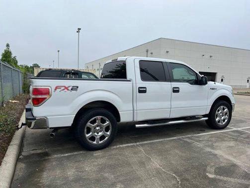 Oxford White Clearcoat 2009 Ford F-150 XL