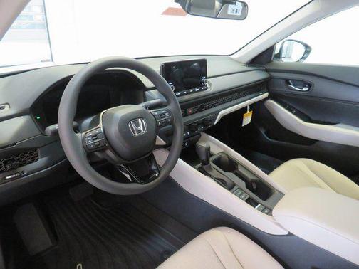 2025 Honda Accord LX 1.5T