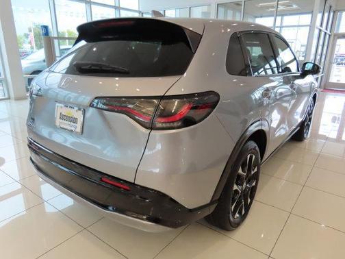 Solar Silver Metallic 2027 Honda HR-V EX-L