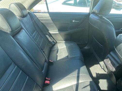 2017 Toyota Camry XLE