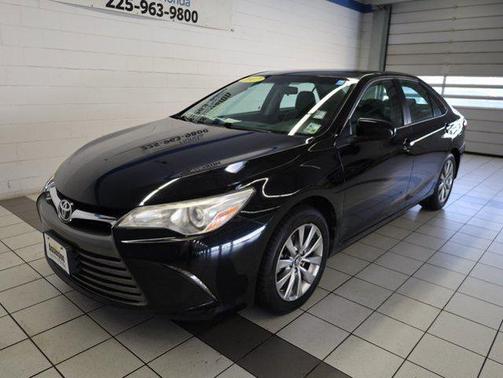 2017 Toyota Camry XLE