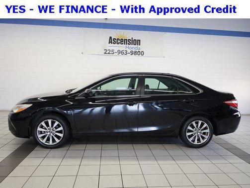 2017 Toyota Camry XLE